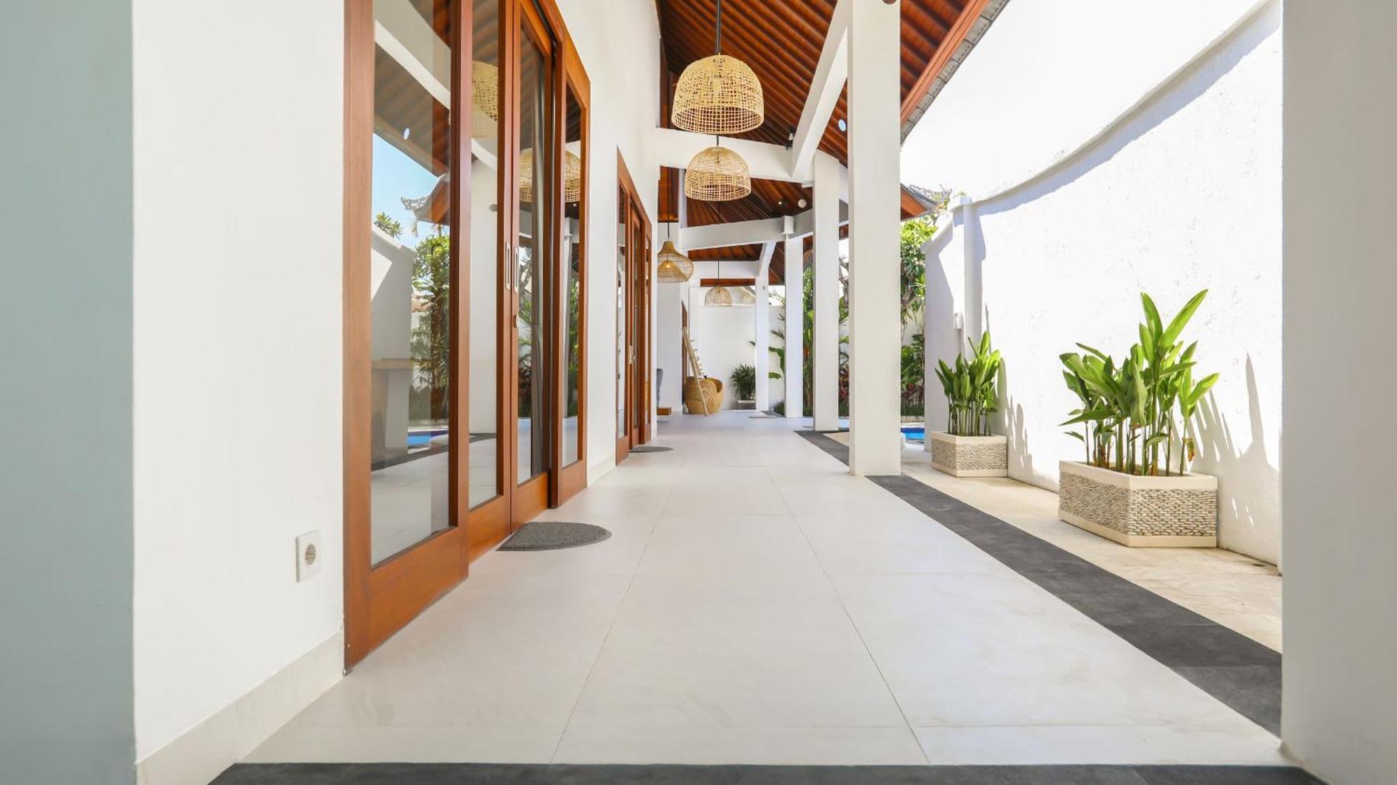Villa Jade One